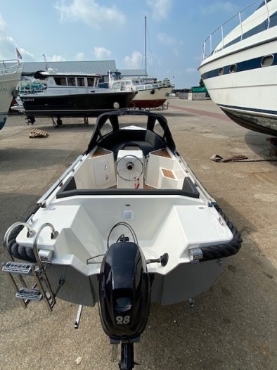 SilverYacht 495.1.jpg